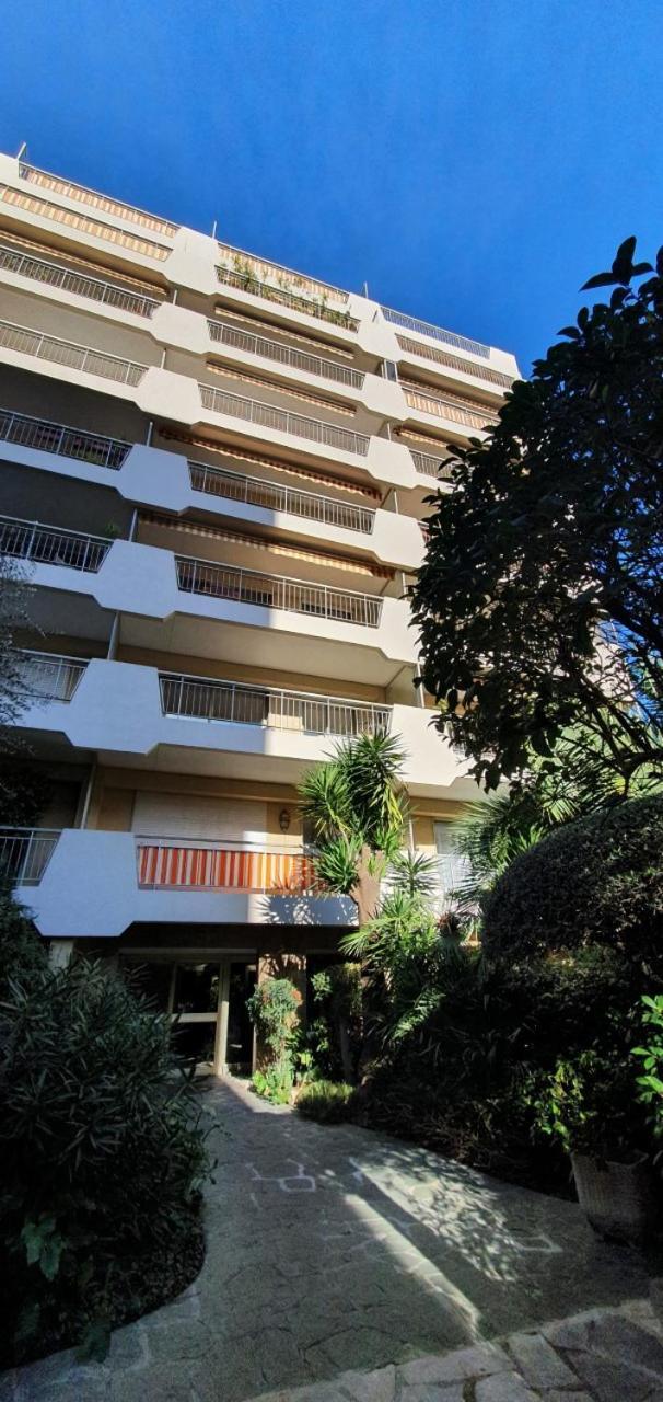 Bel Appartement Plein Centre Niza Exterior foto
